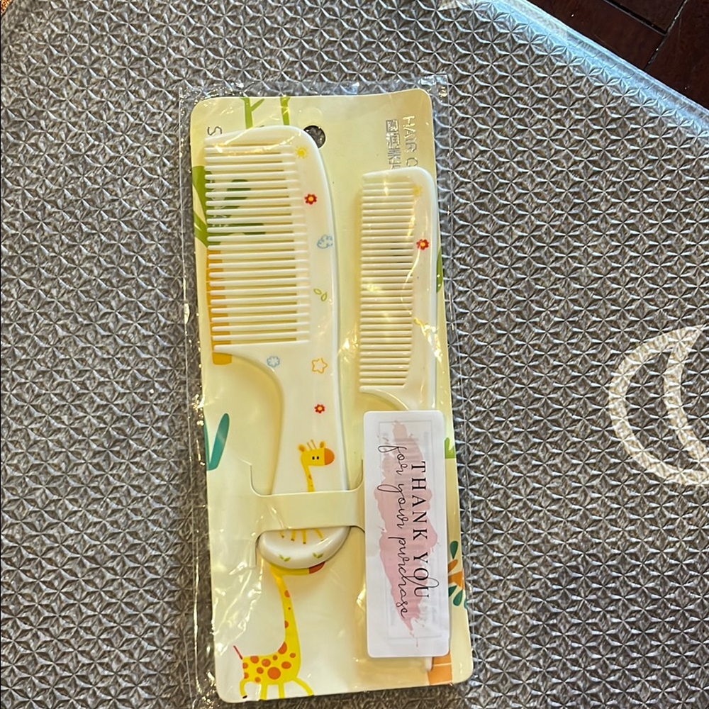 Yellow KIDS  Comb Set NEW
